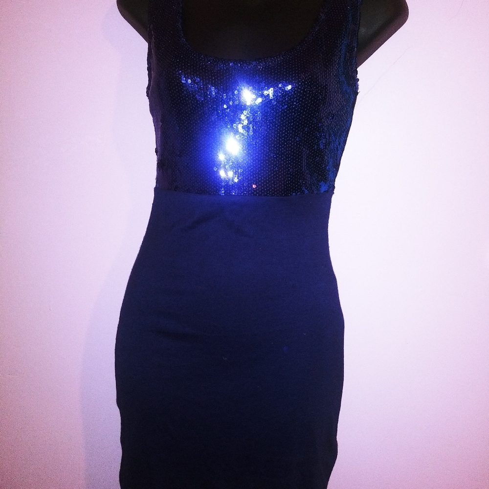 XXI Navy Blue Dress Size Small/Petite Sequins